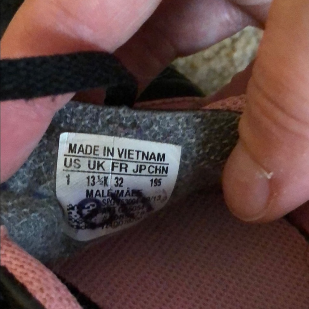 Cleats - Picture 3 of 3